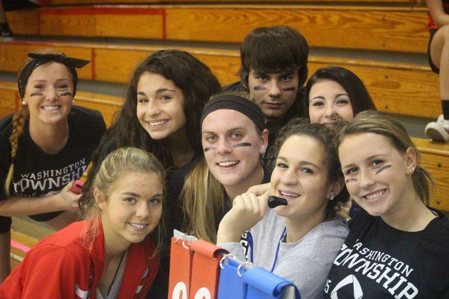 Seniors gather to watch their last DECA Volleyball tournament